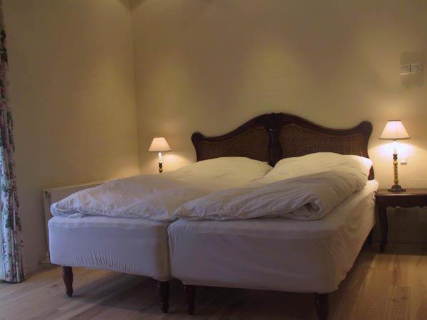 Best Bed Herning Pokoj fotografie
